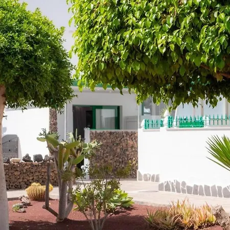 Casa Desde Casa, Playa Blanca, Canarias *