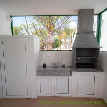 Casa Desde Casa, Playa Blanca, Canarias *
